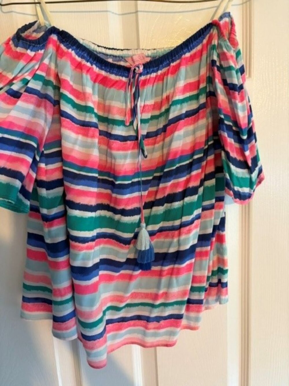 Lilly colorful top